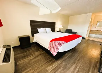 Oyo Hotel San Antonio Lackland AFB/Seaworld Hwy 90 W hotel thumbnail 8