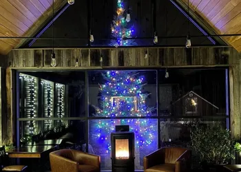 The North Hero House Inn & Restaurant hotel thumbnail 3