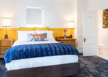 The North Hero House Inn & Restaurant hotel thumbnail 7