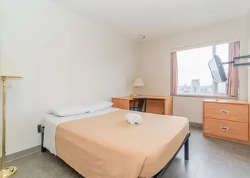 University of Ottawa Residence hotel thumbnail 3