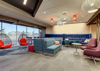 Tru By Hilton Leland Wilmington hotel thumbnail 4