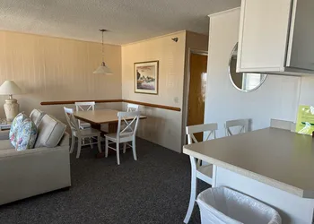 Outer Banks Beach Club hotel thumbnail 7