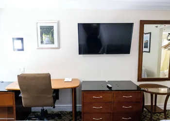 Days Inn By Wyndham College Park Atlanta Airport South hotel thumbnail 7
