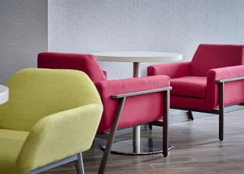 Hampton Inn by Hilton Hamilton hotel thumbnail 2