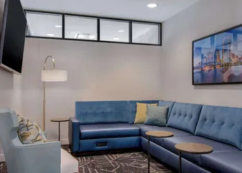 Home2 Suites By Hilton Jacksonville Downtown hotel thumbnail 5