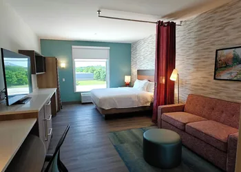 Home2 Suites by Hilton Bristol hotel thumbnail 7