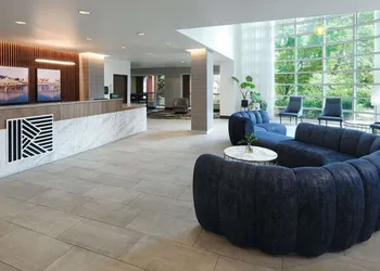 River's Edge Hotel Portland, Tapestry Collection by Hilton hotel thumbnail 3