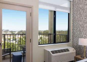 Home2 Suites by Hilton at the Dunes on Monterey Bay hotel thumbnail 3