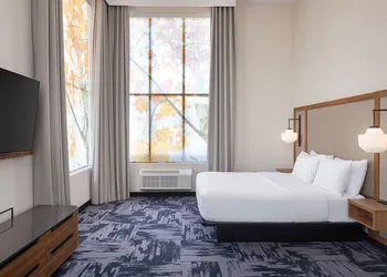 Fairfield Inn & Suites by Marriott West Kelowna hotel thumbnail 6
