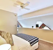 The Birch Ridge: Owner's Suite #5 - Queen/sofa Bed Suite In Killington. Hot Tub. Renovated. 1 Bedroom Home hotel detail image 3