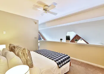 The Birch Ridge: Owner's Suite #5 - Queen/sofa Bed Suite In Killington. Hot Tub. Renovated. 1 Bedroom Home hotel thumbnail 3