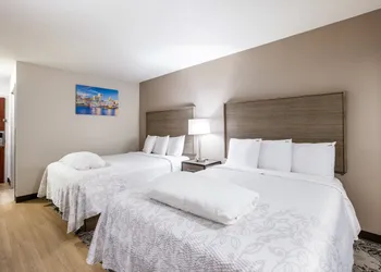 Red Roof Inn PLUS+ & Suites Savannah - I-95 hotel thumbnail 7