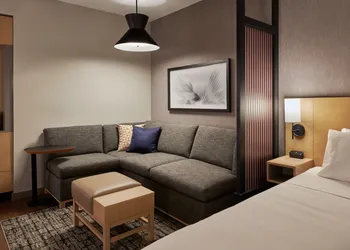 Hyatt Place Sacramento International Airport hotel thumbnail 4