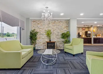 Suburban Studios Verona - Staunton North hotel thumbnail 4