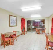 Baymont by Wyndham Coalinga hotel detail image 3