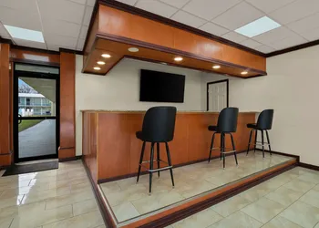 Quality Inn Yemassee - Point South I-95 hotel thumbnail 7