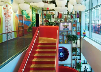 citizenM Austin Downtown hotel thumbnail 7
