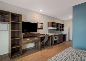 WoodSpring Suites Bellflower - Los Angeles hotel thumbnail 8
