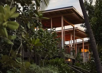 Kona Village, A Rosewood Resort hotel thumbnail 3