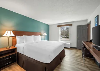 MainStay Suites Foxboro – Mansfield hotel thumbnail 8