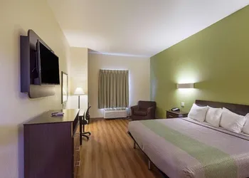 Motel 6 Fort Worth, TX - Lake Worth hotel thumbnail 7