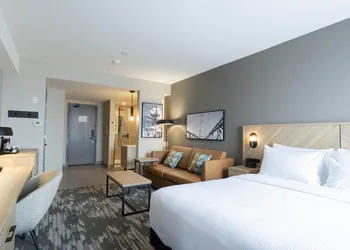 Sandman Signature Dartmouth Hotel & Suites hotel thumbnail 7