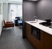 Courtyard By Marriott Montreal Laval hotel detail image 7