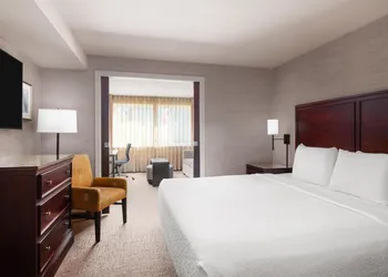 Eastgate Hotel, BW Signature Collection hotel thumbnail 8