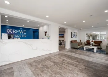 Crewe Boutique Inn hotel thumbnail 2