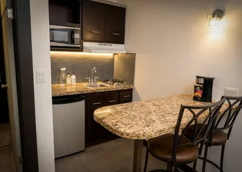 Vacation Rentals María Bonita hotel thumbnail 7