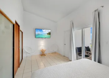 Bella Surf Inn hotel thumbnail 8