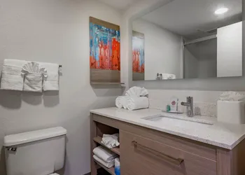MainStay Suites Horsham - Philadelphia hotel thumbnail 7