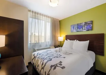 Sleep Inn Bronx - Soundview hotel thumbnail 6