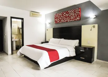 Hotel Expo Plaza Business and Family Guadalajara hotel thumbnail 8