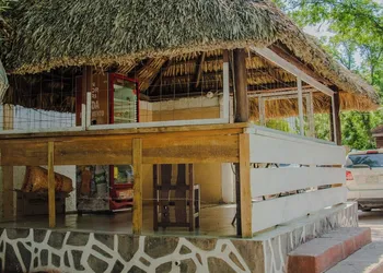 Pueblo Viejo Hotel & Parque Acuático hotel thumbnail 2