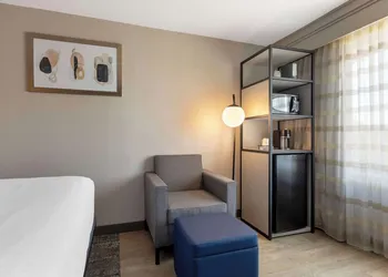Best Western Plus Fort Worth North hotel thumbnail 4