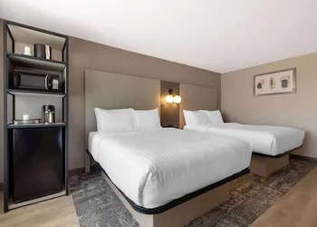 Best Western Plus Fort Worth North hotel thumbnail 8