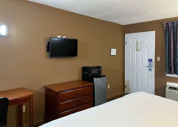 Studio 6 Millington, Tn hotel thumbnail 8
