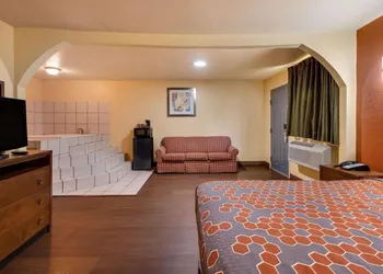 Relax Inn and Suites hotel thumbnail 8