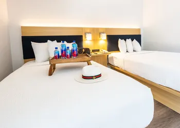 The Live Hotel hotel thumbnail 6