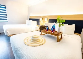 The Live Hotel hotel thumbnail 7