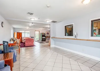 Studio Suites hotel thumbnail 2