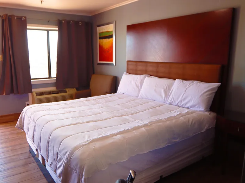 Studio Suites hotel detail image 6