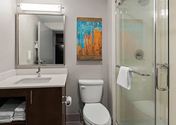 MainStay Suites Gatlinburg Downtown Area hotel thumbnail 4