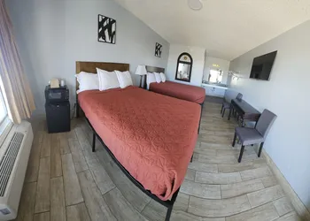 Motel 9 hotel thumbnail 7