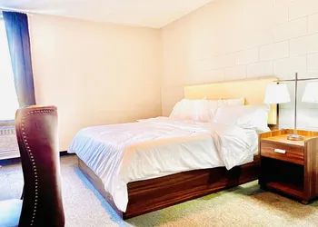 Grand Royal Legacy hotel thumbnail 2