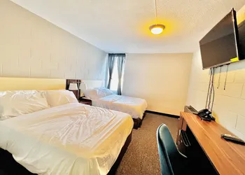 Grand Royal Legacy hotel thumbnail 3