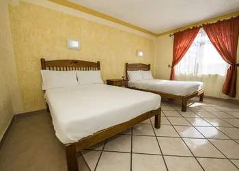 OYO Hotel La Glorieta, Huichapan hotel thumbnail 4