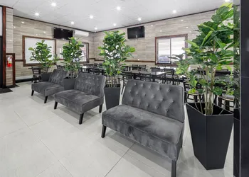 Highbridge Hotel hotel thumbnail 6