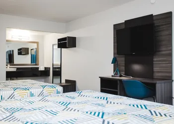 Studio 6 Houston, TX – Medical Center NRG Stadium hotel thumbnail 3